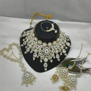 LATEST KUNDAN NECKLACE SET